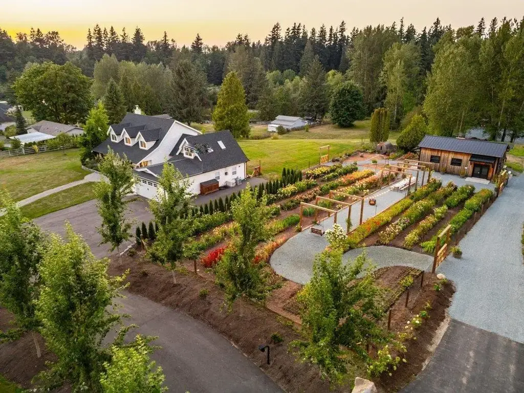 23873 12 Avenue, Langley