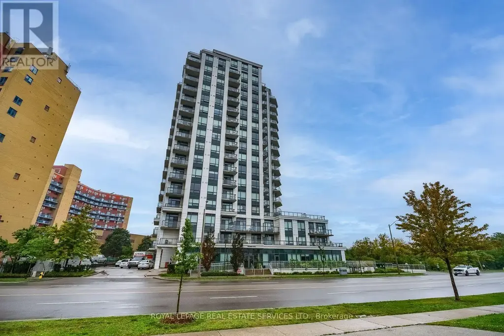 601 - 840 Queens Plate Drive, Toronto (West Humber-Clairville)