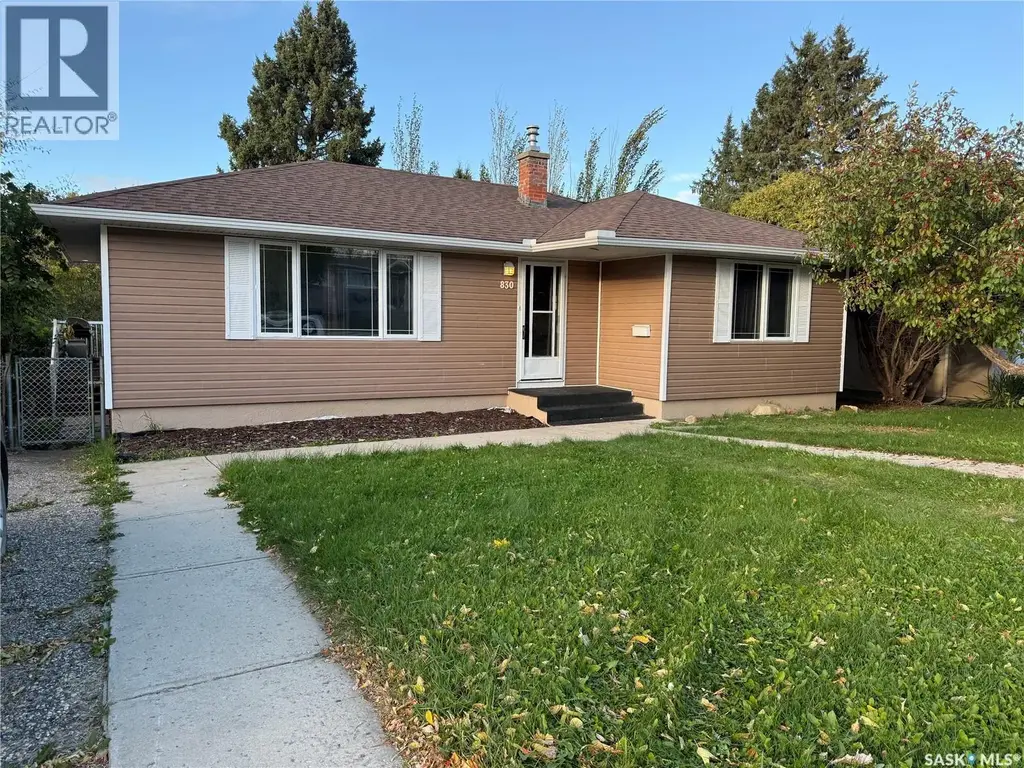 830 20th Street W, Prince Albert
