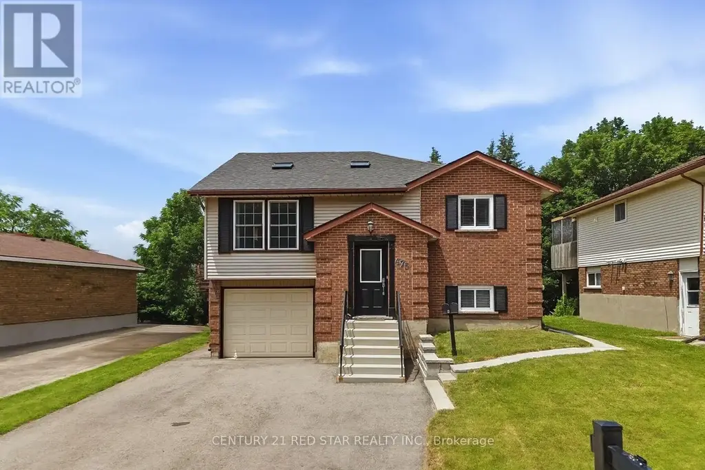 475 Forfar Street E, Centre Wellington (Fergus)