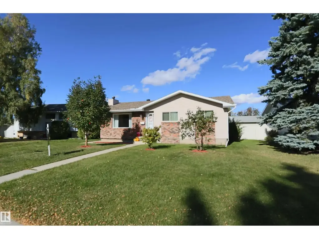 3 Dorchester Rd, Spruce Grove