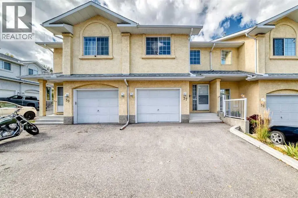 37 Beddington Gardens Ne, Calgary
