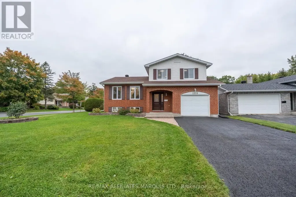 1519 Stephen Street, Cornwall