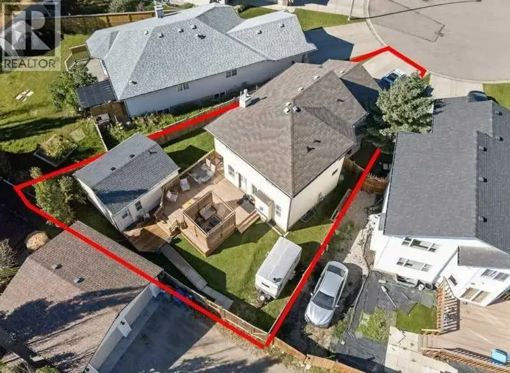 11 Cimarron Meadows Bay, Okotoks