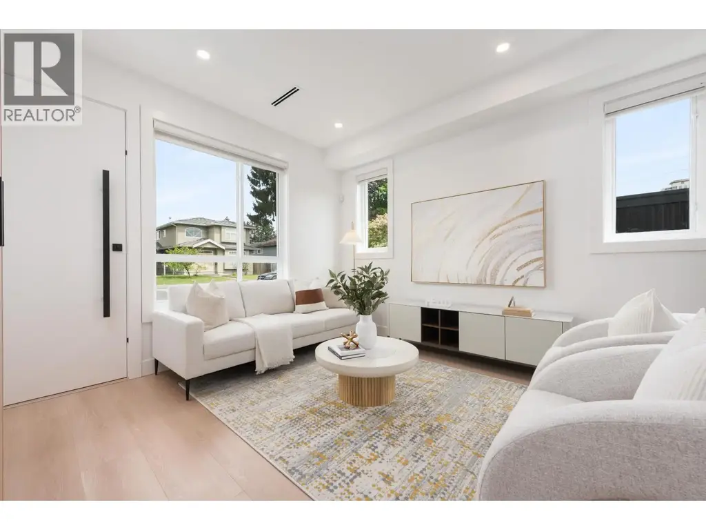 2 6808 Elwell Street, Burnaby