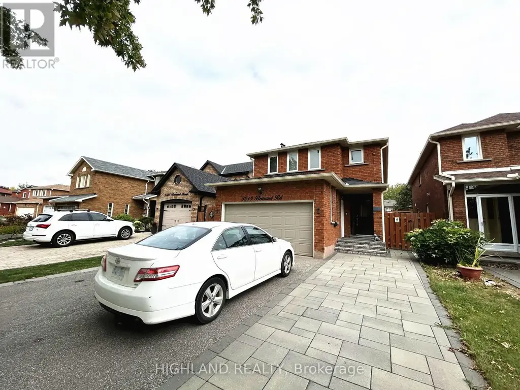 3319 Bertrand Road, Mississauga (Erin Mills)