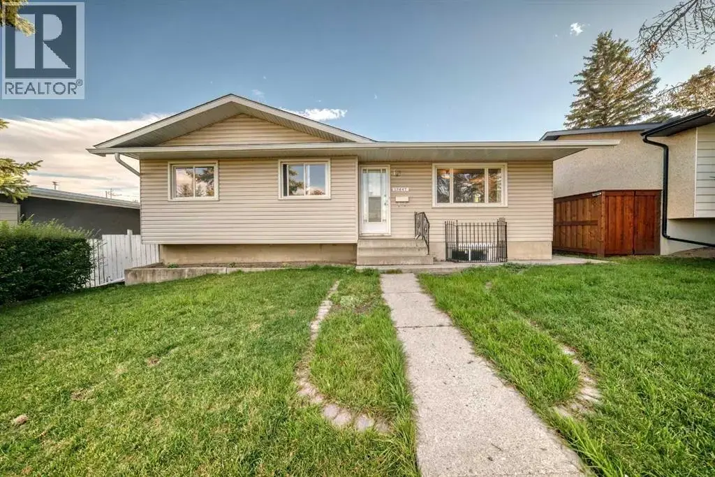 10647 Shillington Crescent Sw, Calgary