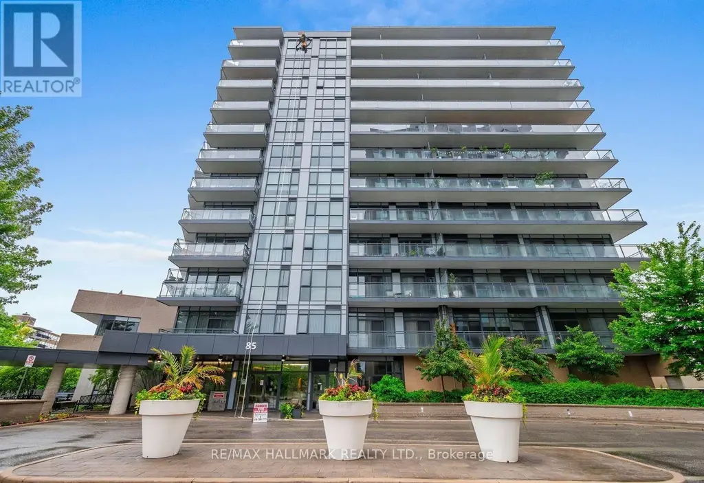 704 - 85 The Donway W, Toronto (Banbury-Don Mills)