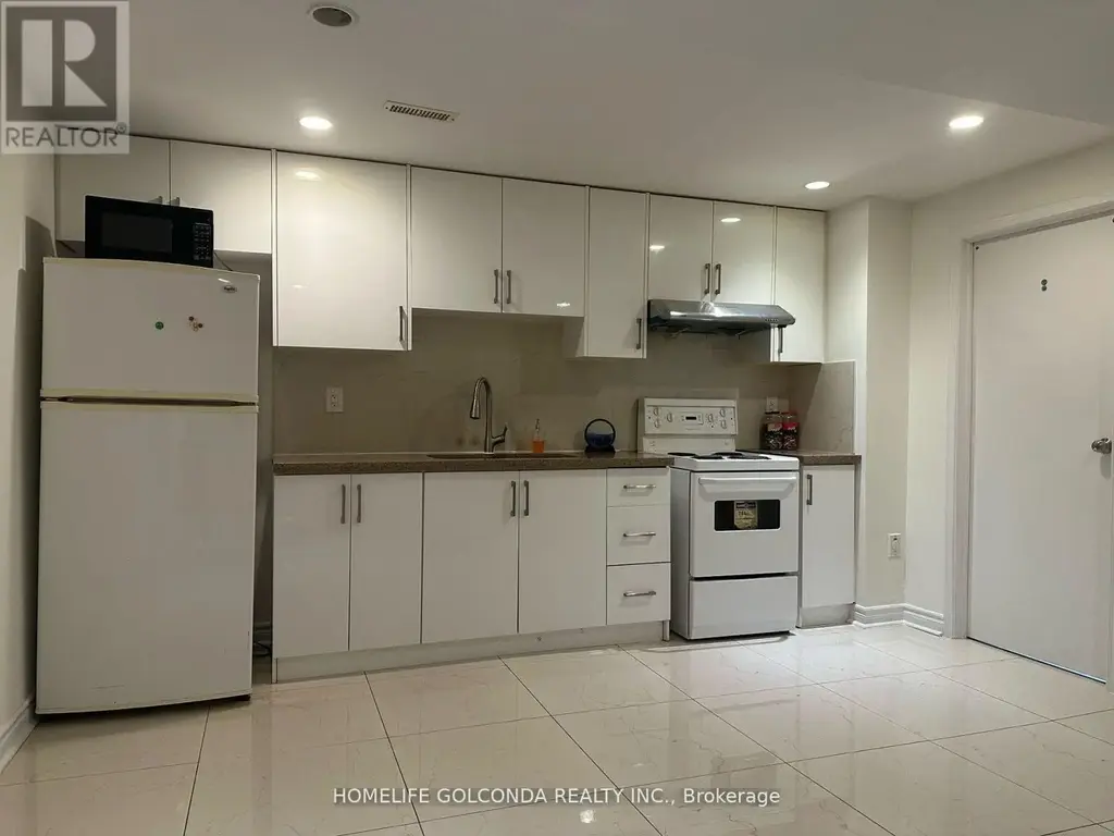 37 Halder Crescent, Markham (Milliken Mills East)