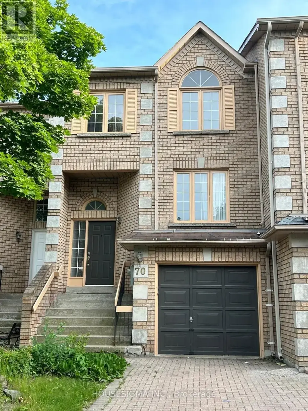 70 Royal Manor Crescent, Richmond Hill (Doncrest)