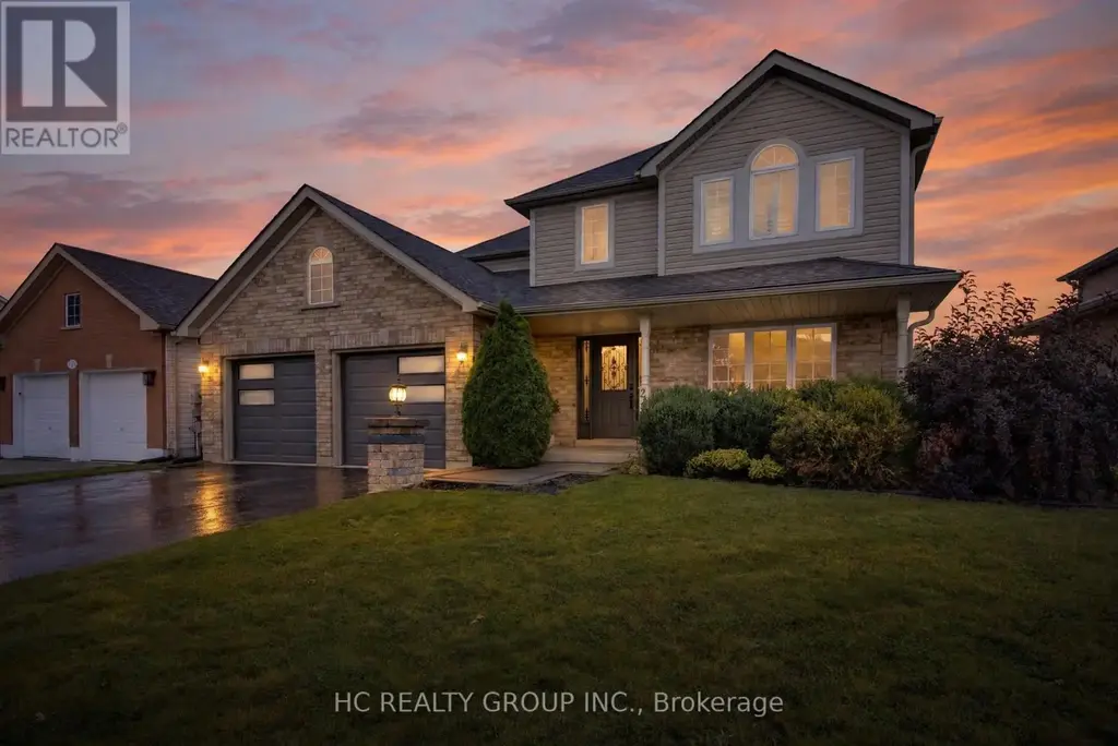 26 Country Lane, Barrie (Painswick South)