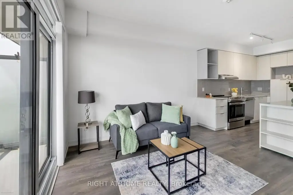 1602 - 2520 Eglinton Avenue W, Mississauga (Central Erin Mills)