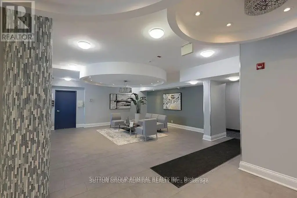 409 - 60 Fairfax Crescent, Toronto (Clairlea-Birchmount)