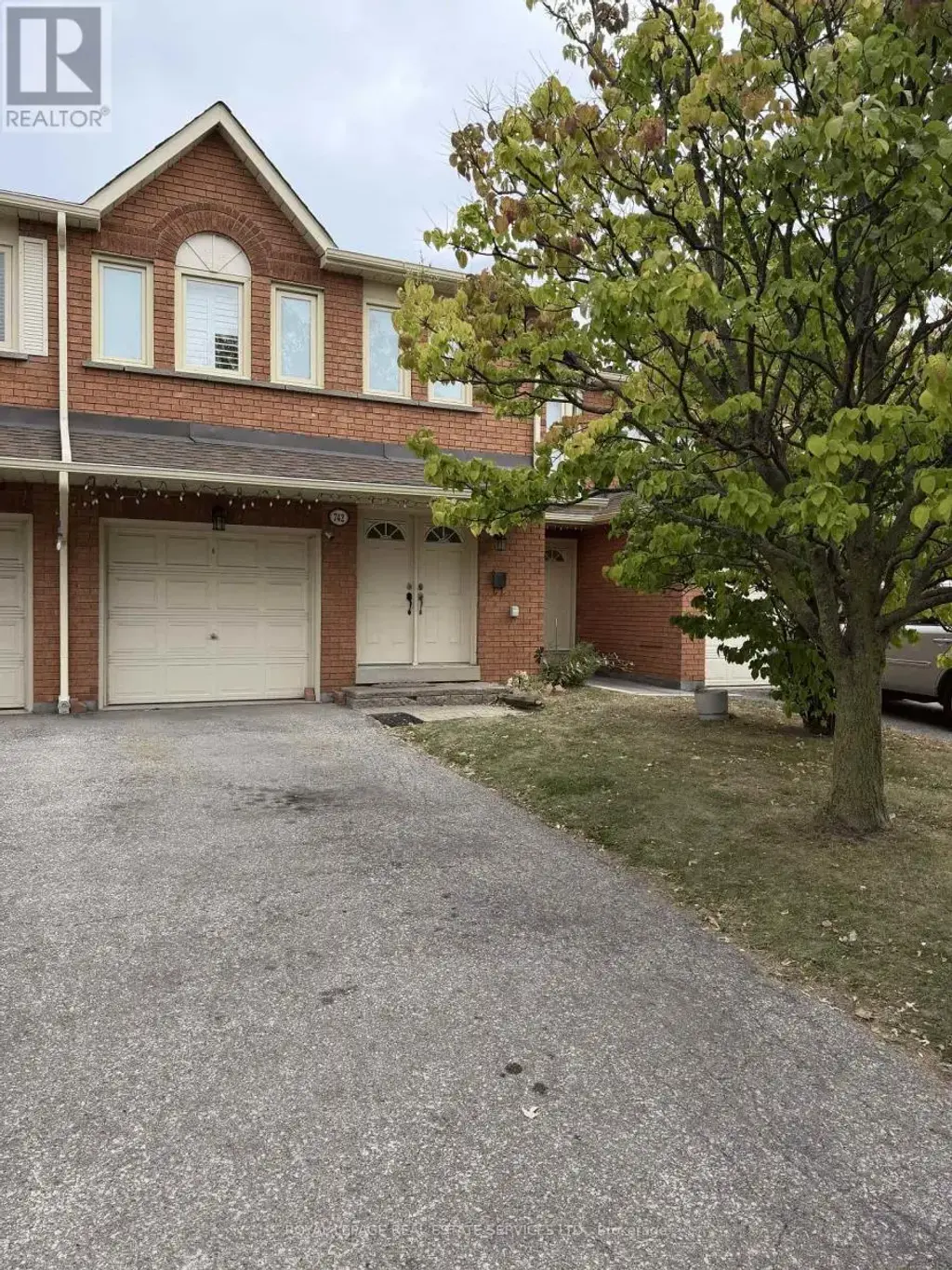 742 Winterton Way, Mississauga (Hurontario)