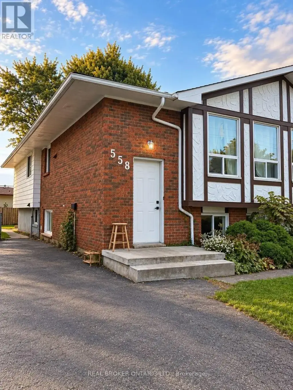Lower - 558 First Avenue, Welland (N. Welland)