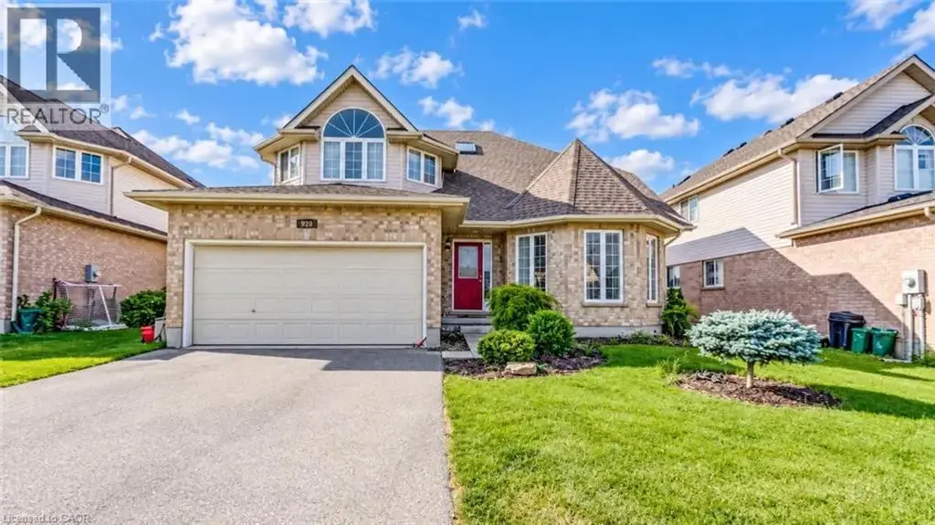 920 Marl Meadow Court, Kitchener
