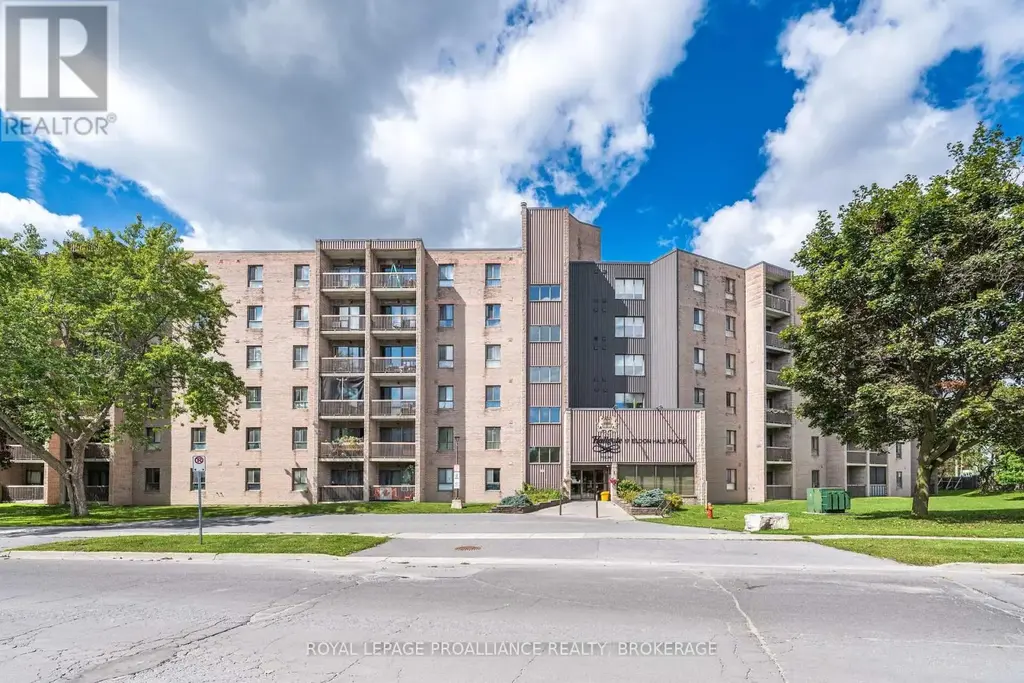 112 - 17 Eldon Hall Place, Kingston (Central City West)