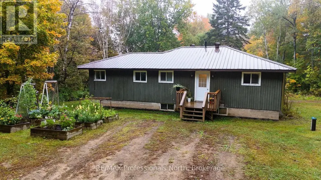 1010 Mahaffy Court, Minden Hills (Minden)