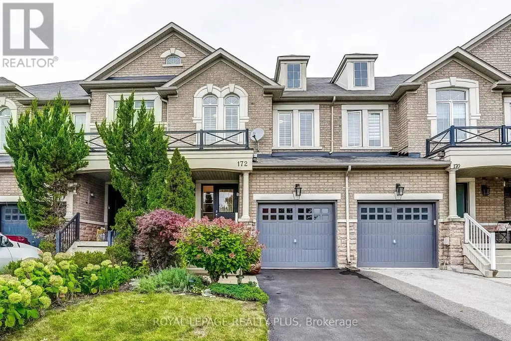 172 Lauderdale Drive, Vaughan (Patterson)