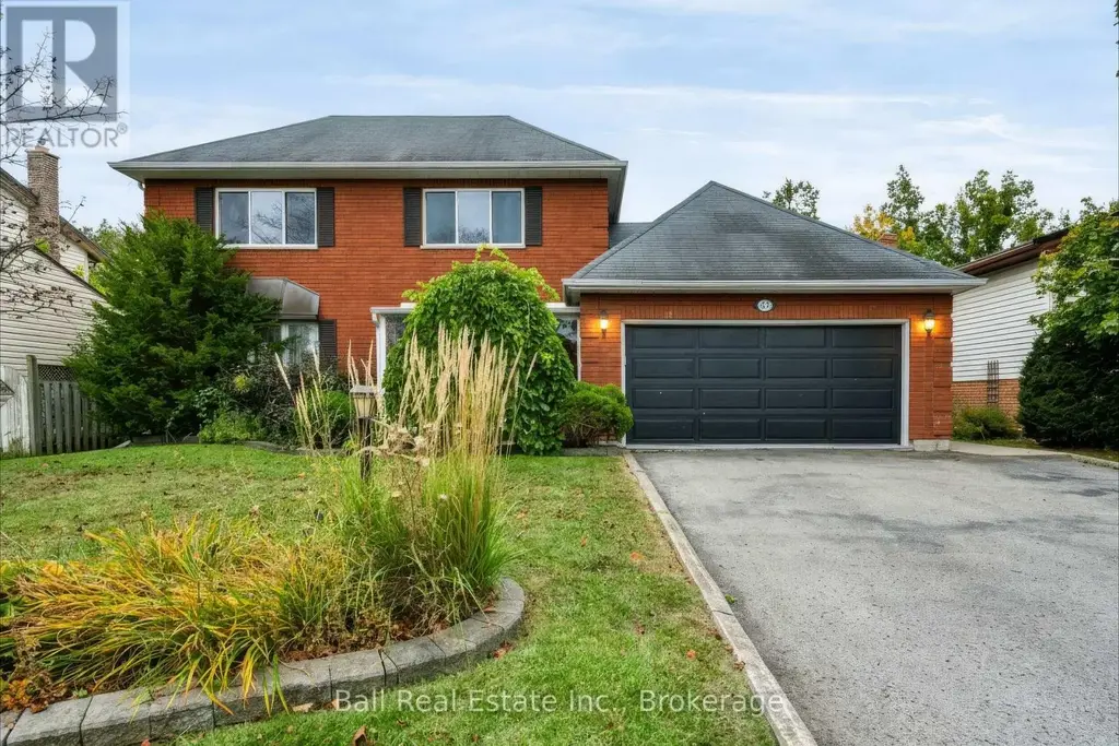 793 Hewitt Drive, Peterborough (Monaghan Ward 2)