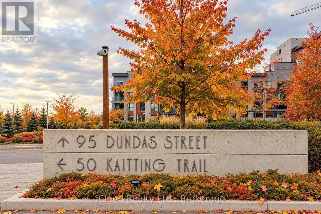 504 - 95 Dundas Street, Oakville (GO Glenorchy)