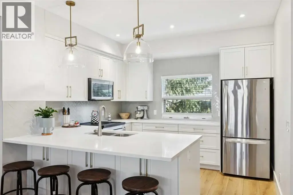 7, 1935 35 Street Sw, Calgary