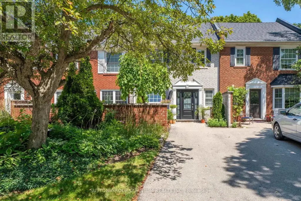 531 - 531 Arlington Boulevard, Burlington (Roseland)