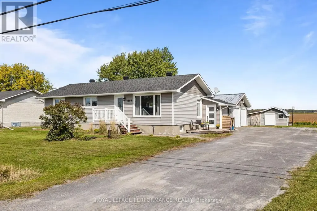 1897 Champlain Road, Clarence-Rockland