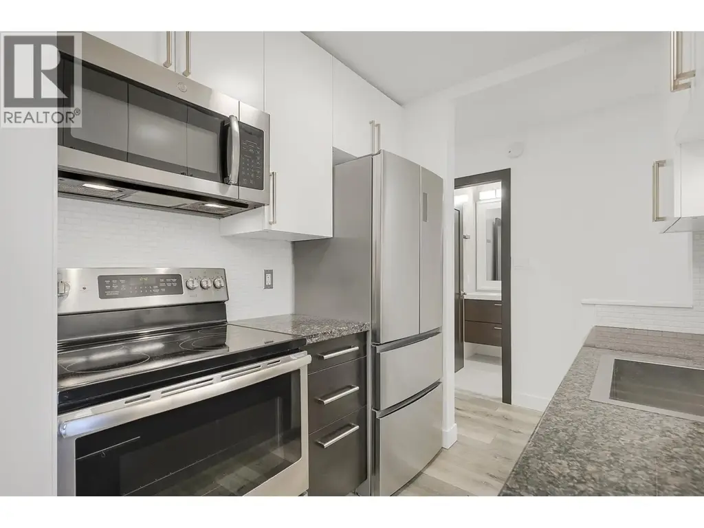 302 170 E 3rd Street, North Vancouver