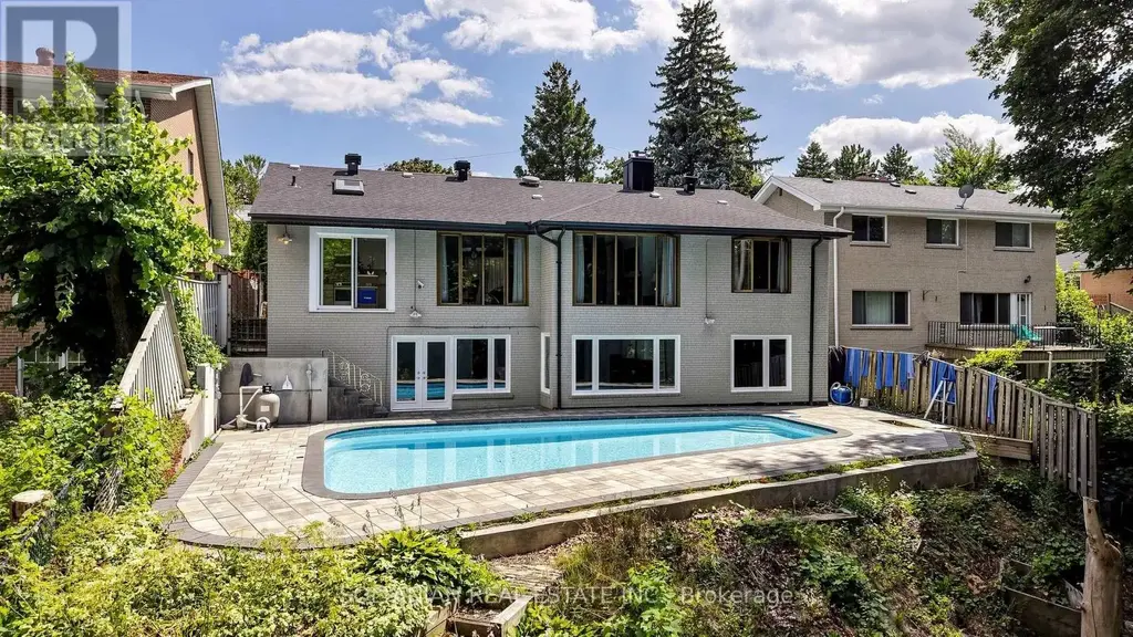 57 Sumner Heights Drive, Toronto (Bayview Village)