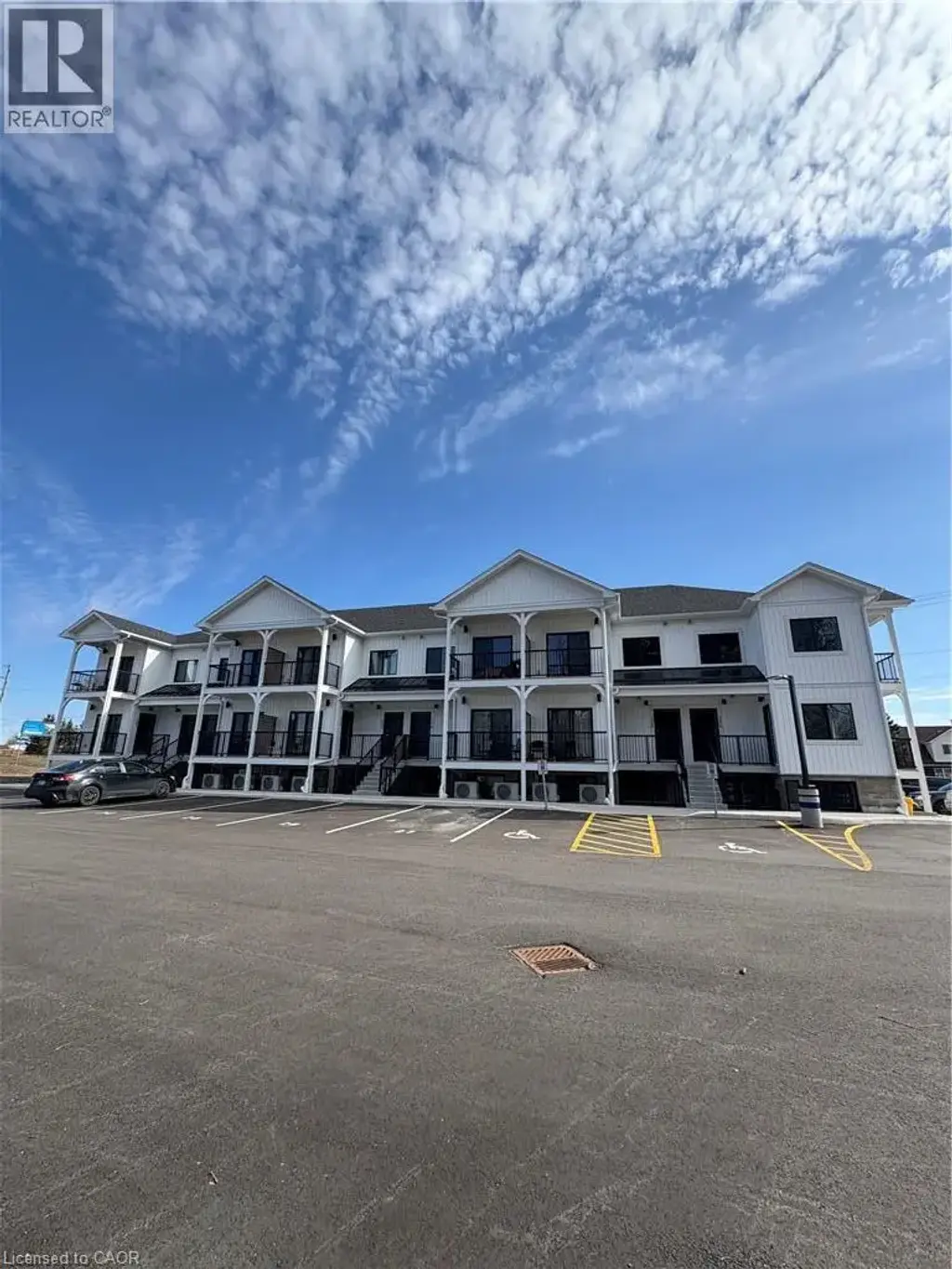 600 Norfolk Street Unit# 104, Simcoe
