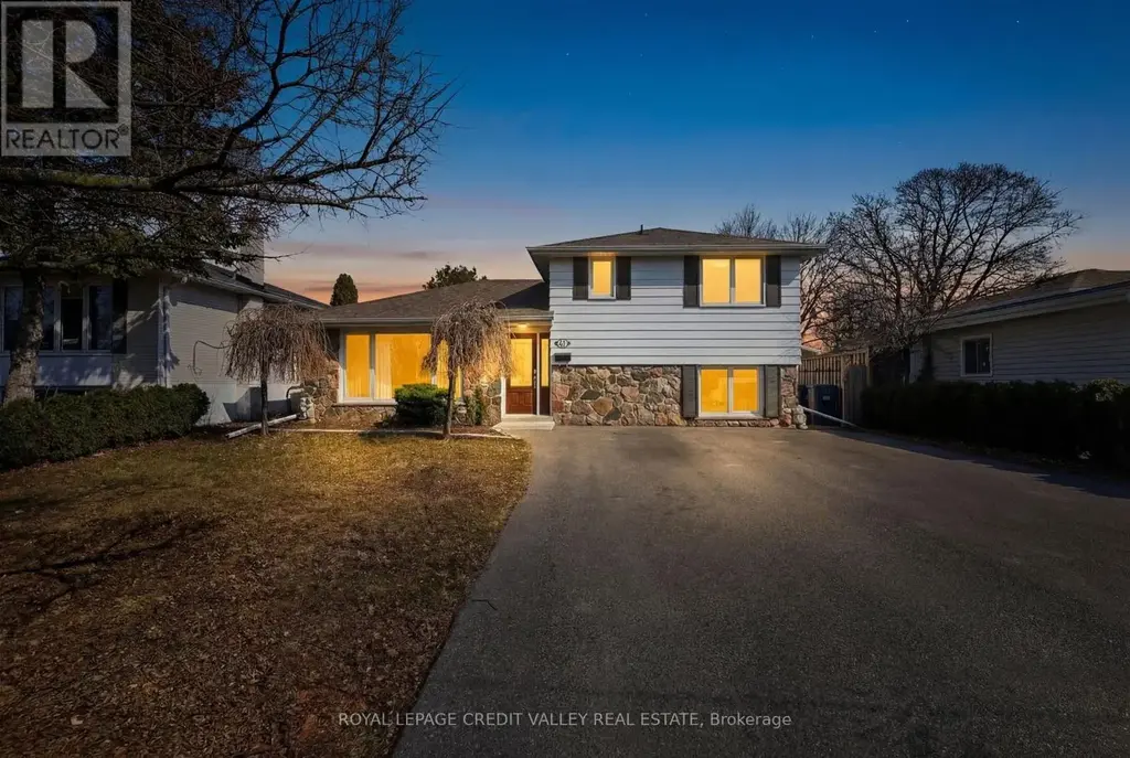 41 Staveley Crescent, Brampton (Brampton East)