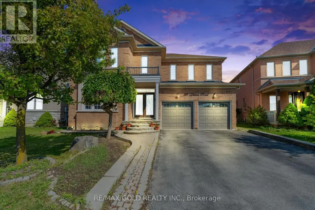 39 Darren Road, Brampton (Vales of Castlemore North)