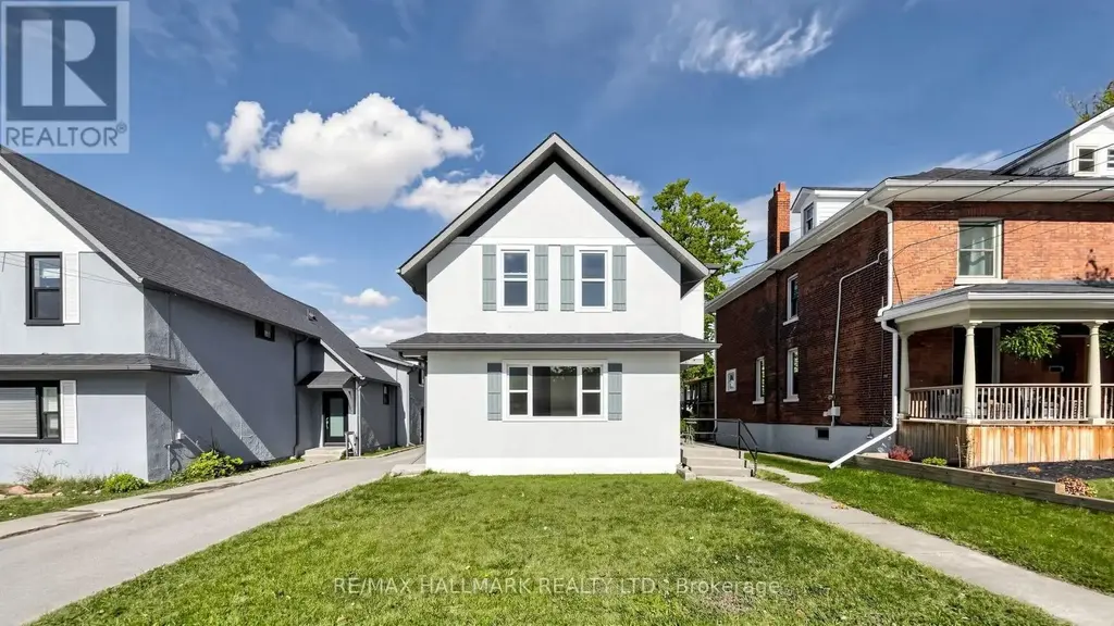 86 Queen Street, Kawartha Lakes (Lindsay)