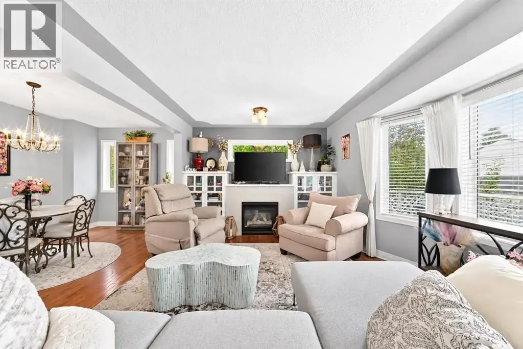 355 Regal Park Ne, Calgary