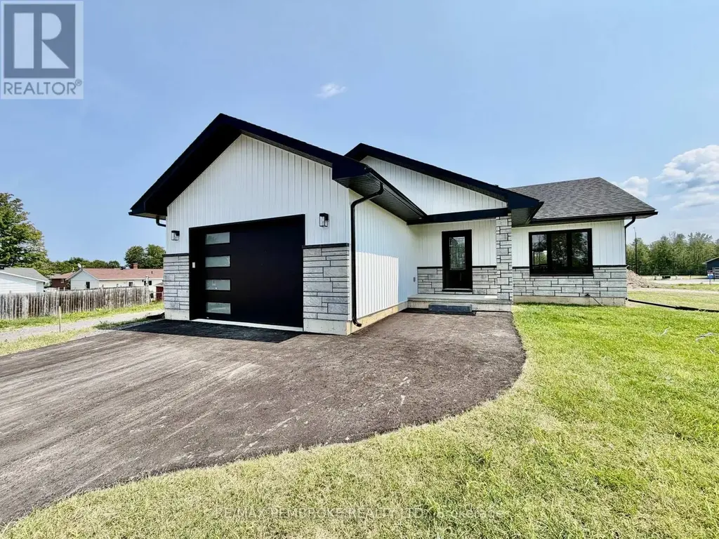 19 Eddy Crescent, Pembroke