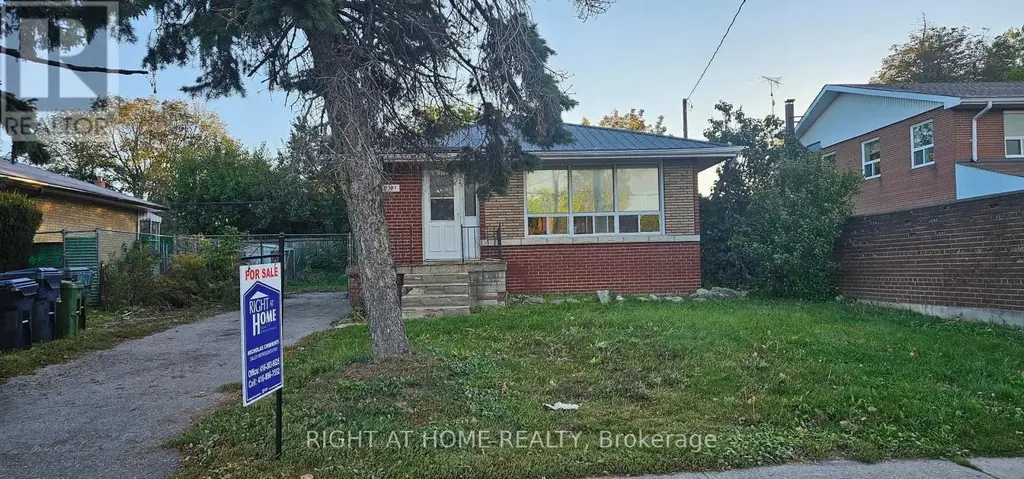 1197 Brimley Road, Toronto (Bendale)