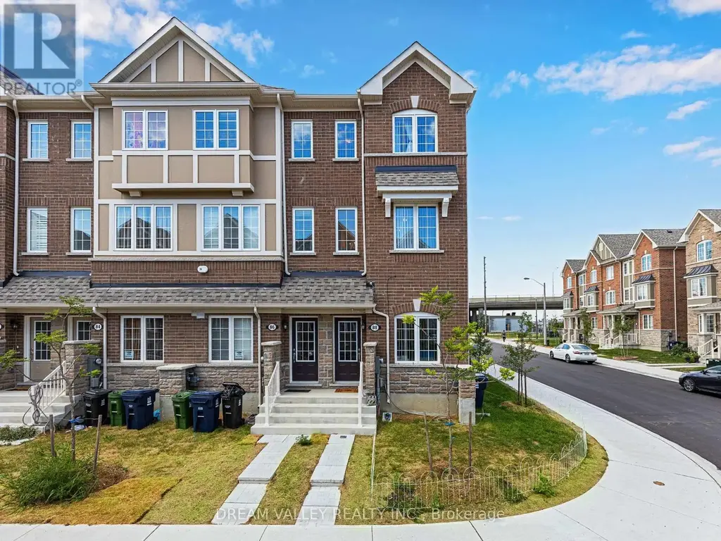 88 Jolly Way S, Toronto (Dorset Park)