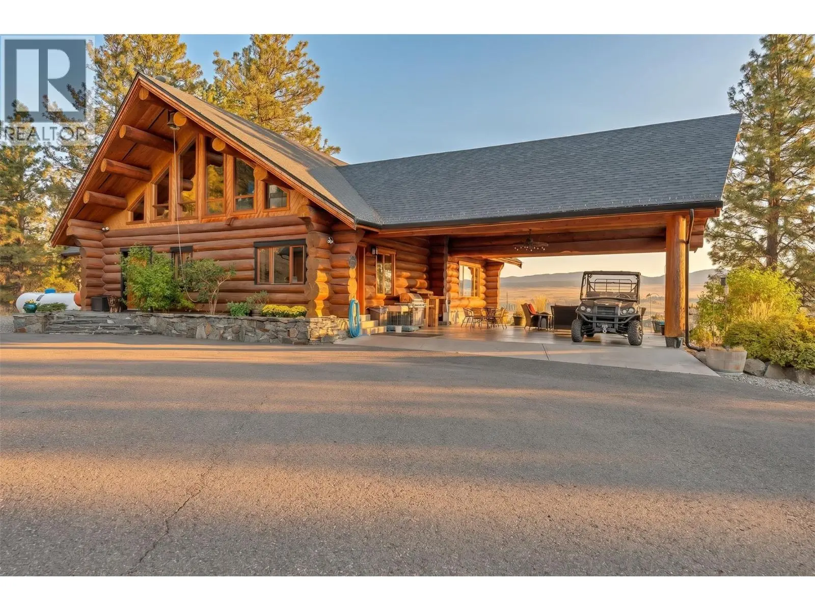 Photo of Listing #10402371