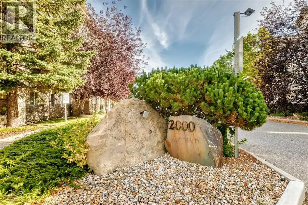 217, 2000 Somervale Court Sw, Calgary