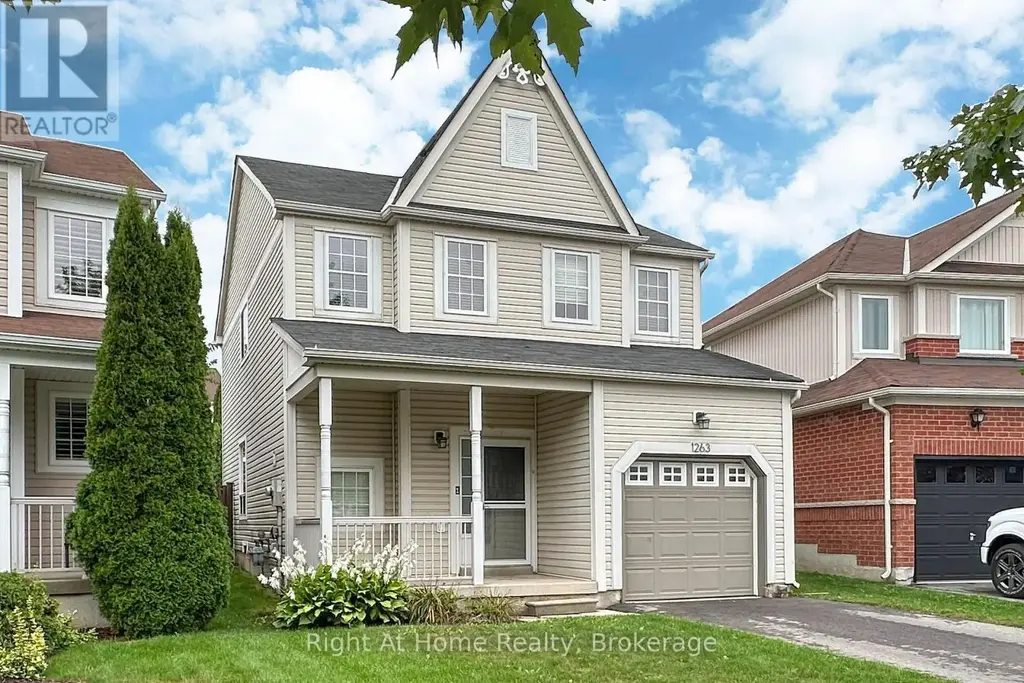 1263 Gyatt Crescent, Oshawa (Pinecrest)