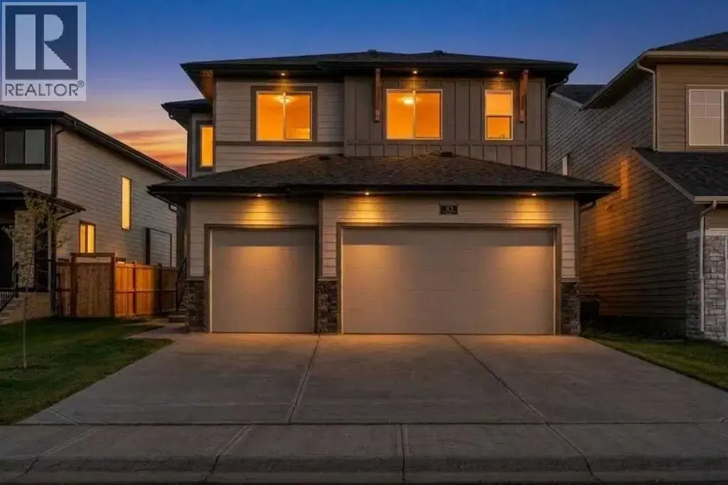 43 South Shore Road, Chestermere