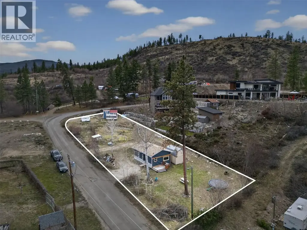 754 Wood Road, Kelowna