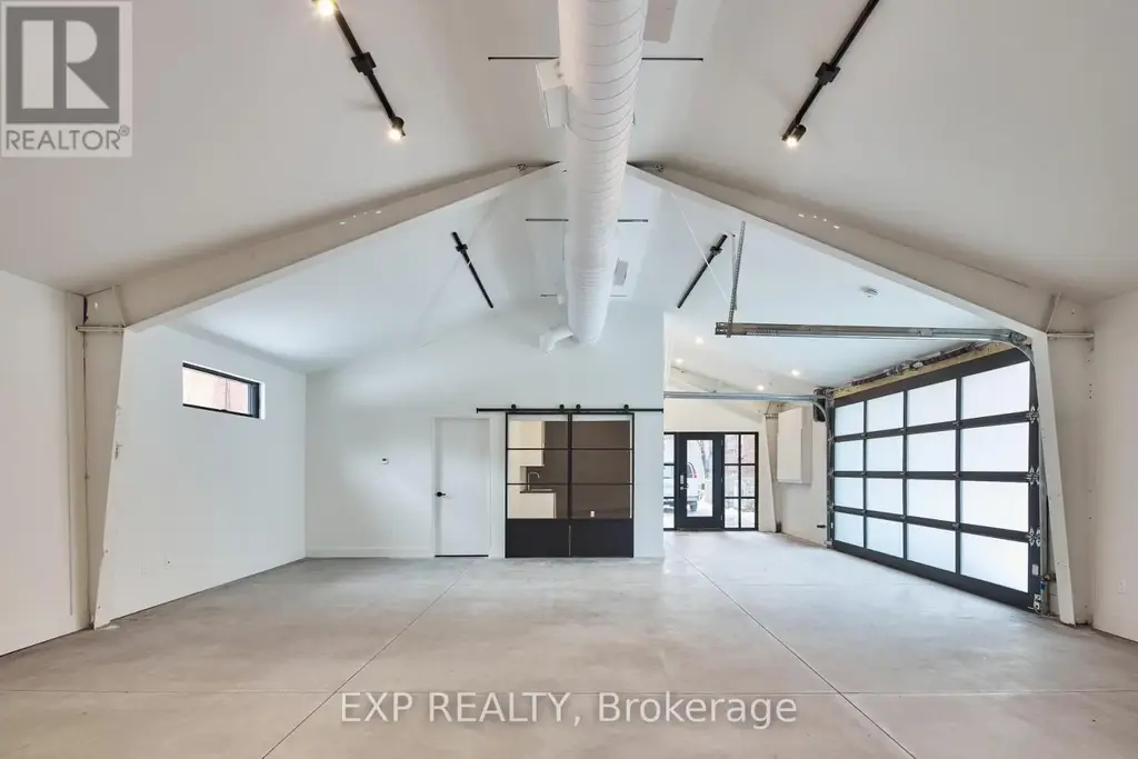 329 Catherine Street, Ottawa