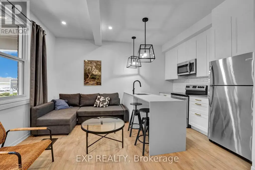 2 - 327 Catherine Street, Ottawa
