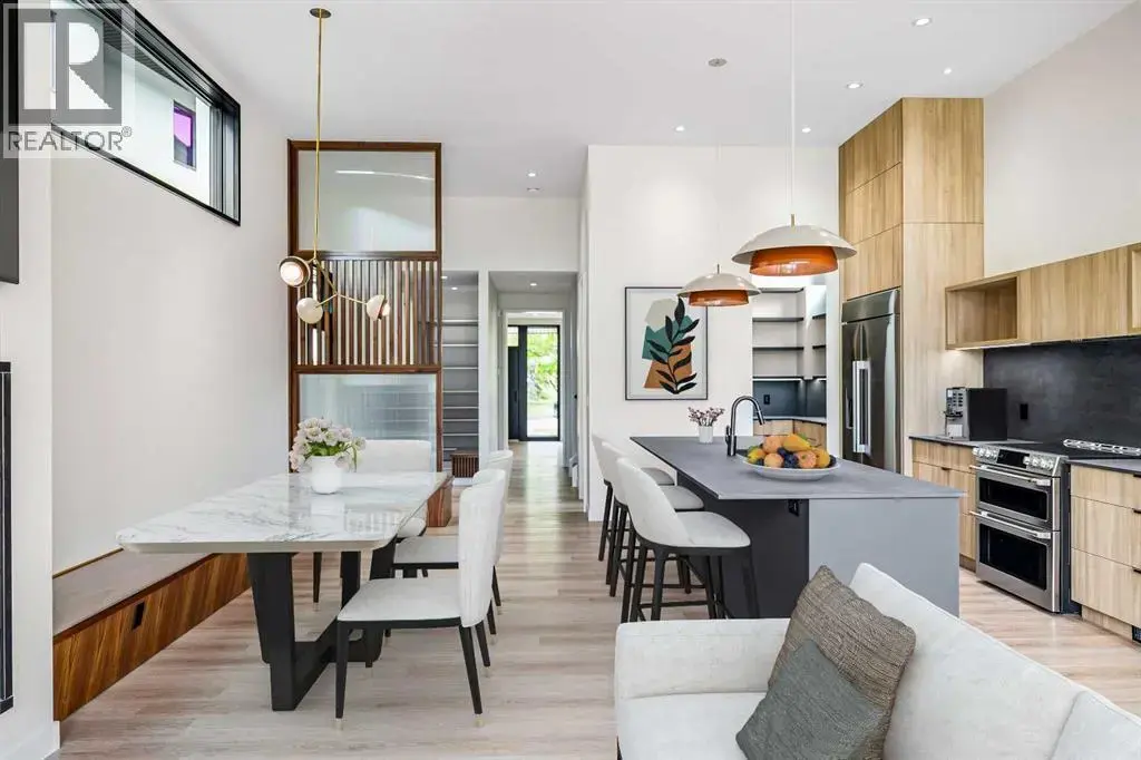3d Willow Crescent Sw, Calgary