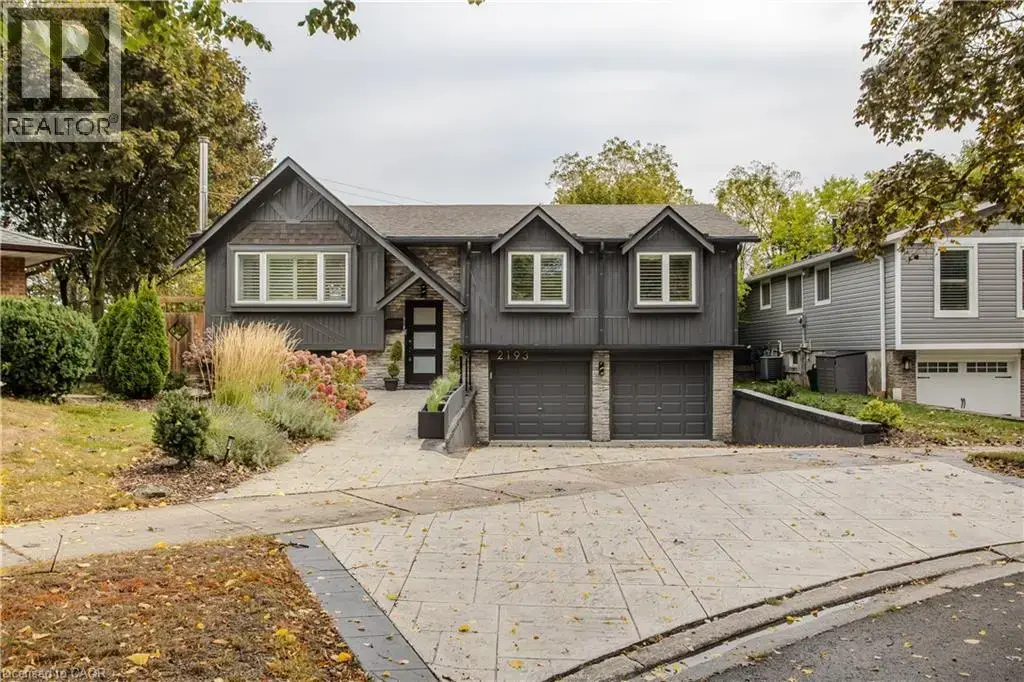 2193 Lancaster Crescent, Burlington