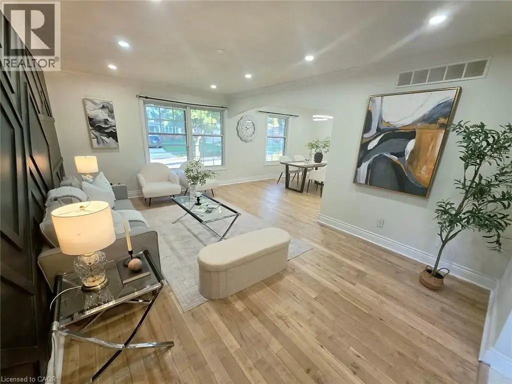 23 Alayne Crescent, London