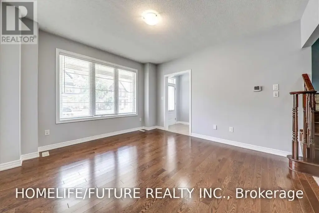 Main & 2nd - 212 Cornell Park Avenue, Markham (Cornell)