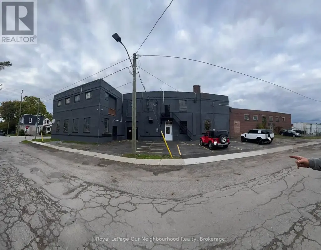 236 Burgar Street, Welland (Welland Downtown)
